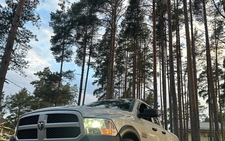 Dodge RAM IV, 2018 год, 4 000 000 рублей, 6 фотография