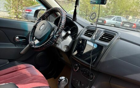 Renault Sandero II рестайлинг, 2015 год, 950 000 рублей, 2 фотография