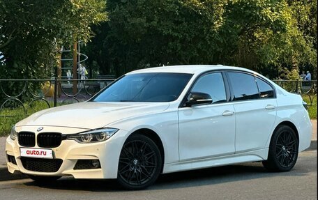 BMW 3 серия, 2015 год, 2 400 000 рублей, 7 фотография