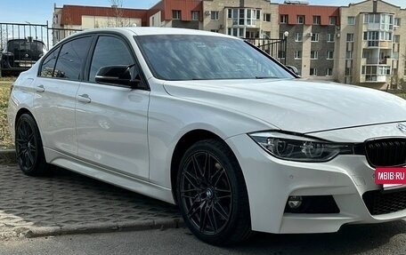 BMW 3 серия, 2015 год, 2 400 000 рублей, 5 фотография