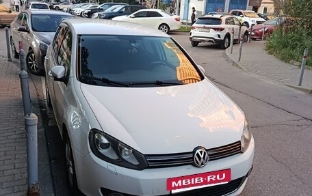 Volkswagen Golf VI, 2010 год, 770 000 рублей, 2 фотография