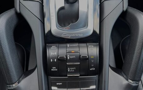 Porsche Cayenne III, 2017 год, 4 350 000 рублей, 20 фотография