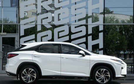 Lexus RX IV рестайлинг, 2017 год, 4 300 000 рублей, 5 фотография