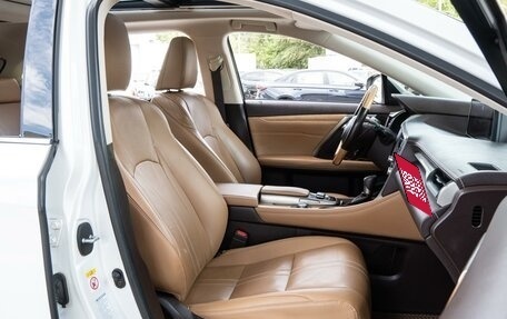 Lexus RX IV рестайлинг, 2017 год, 4 300 000 рублей, 15 фотография