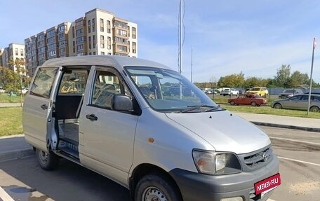 Toyota Town Ace III, 2003 год, 640 000 рублей, 7 фотография