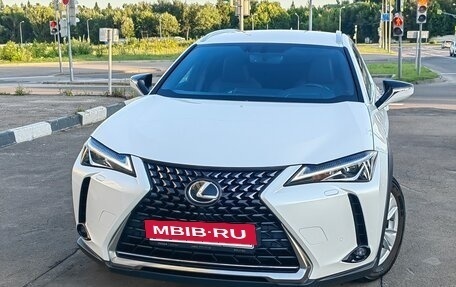 Lexus UX I, 2021 год, 3 450 000 рублей, 4 фотография