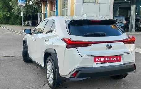 Lexus UX I, 2021 год, 3 450 000 рублей, 7 фотография