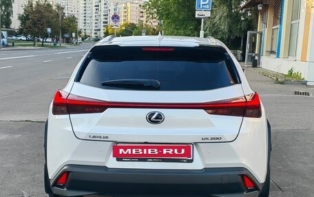 Lexus UX I, 2021 год, 3 450 000 рублей, 5 фотография