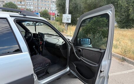 Chevrolet Niva I рестайлинг, 2018 год, 800 000 рублей, 8 фотография