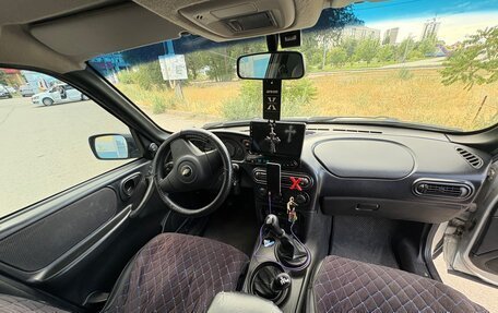 Chevrolet Niva I рестайлинг, 2018 год, 800 000 рублей, 12 фотография