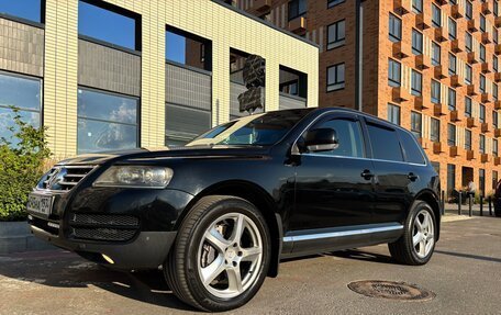Volkswagen Touareg III, 2005 год, 1 199 000 рублей, 2 фотография