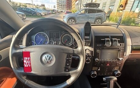 Volkswagen Touareg III, 2005 год, 1 199 000 рублей, 22 фотография