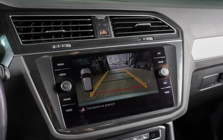 Volkswagen Tiguan II, 2020 год, 2 279 000 рублей, 13 фотография