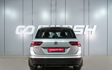 Volkswagen Tiguan II, 2020 год, 2 279 000 рублей, 4 фотография