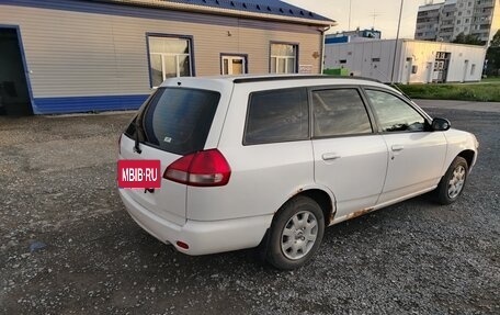 Nissan Wingroad III, 2001 год, 190 000 рублей, 2 фотография