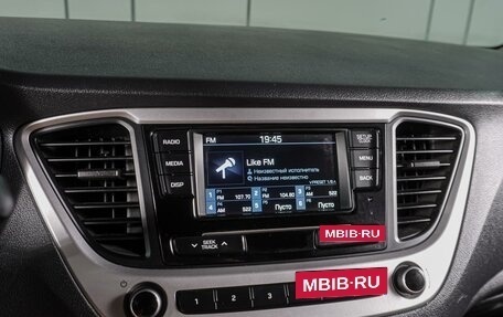 Hyundai Solaris II рестайлинг, 2017 год, 1 009 000 рублей, 13 фотография