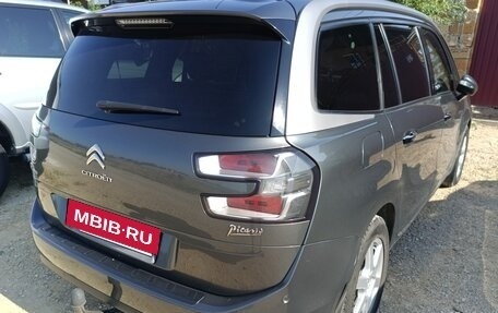 Citroen C4 Picasso II рестайлинг, 2015 год, 1 670 000 рублей, 7 фотография