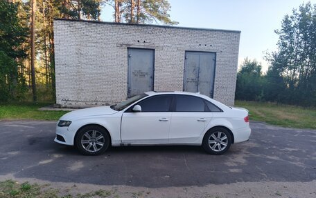 Audi A4, 2011 год, 850 000 рублей, 4 фотография