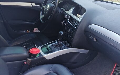 Audi A4, 2011 год, 850 000 рублей, 7 фотография