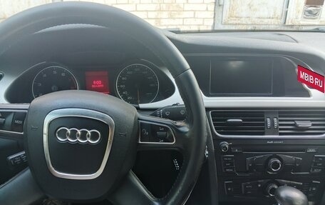 Audi A4, 2011 год, 850 000 рублей, 5 фотография