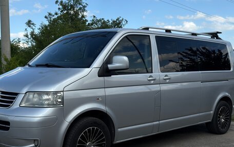 Volkswagen Caravelle T5, 2009 год, 1 300 000 рублей, 18 фотография