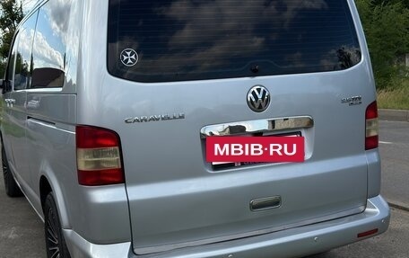 Volkswagen Caravelle T5, 2009 год, 1 300 000 рублей, 21 фотография