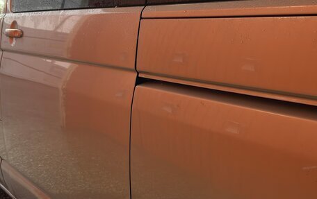 Volkswagen Caravelle T5, 2009 год, 1 300 000 рублей, 28 фотография