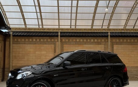 Mercedes-Benz GLE, 2016 год, 3 700 000 рублей, 2 фотография