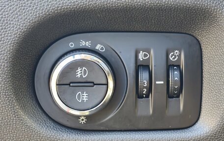 Opel Corsa D, 2013 год, 600 000 рублей, 17 фотография