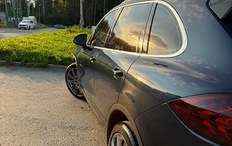 Porsche Cayenne III, 2011 год, 2 850 000 рублей, 15 фотография