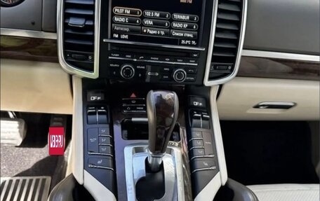 Porsche Cayenne III, 2011 год, 2 850 000 рублей, 20 фотография