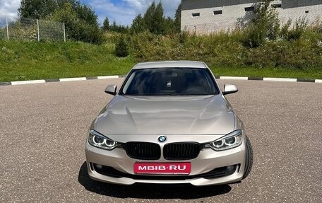 BMW 3 серия, 2013 год, 1 300 000 рублей, 1 фотография