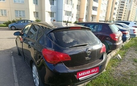Opel Astra J, 2011 год, 612 000 рублей, 4 фотография