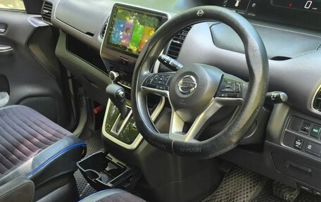 Nissan Serena IV, 2017 год, 1 700 000 рублей, 4 фотография