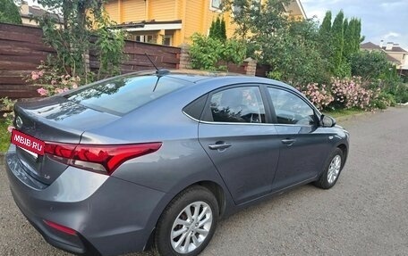 Hyundai Solaris II рестайлинг, 2018 год, 1 450 000 рублей, 3 фотография