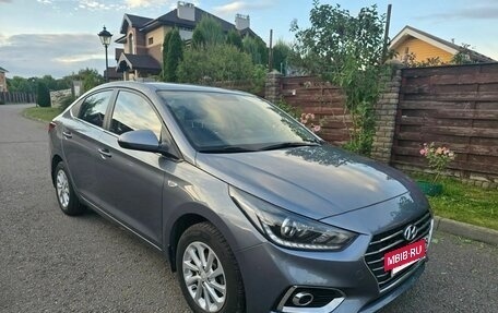 Hyundai Solaris II рестайлинг, 2018 год, 1 450 000 рублей, 7 фотография