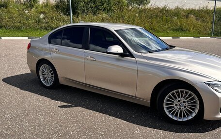 BMW 3 серия, 2013 год, 1 300 000 рублей, 4 фотография