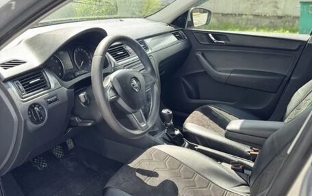 Skoda Rapid I, 2014 год, 600 000 рублей, 8 фотография