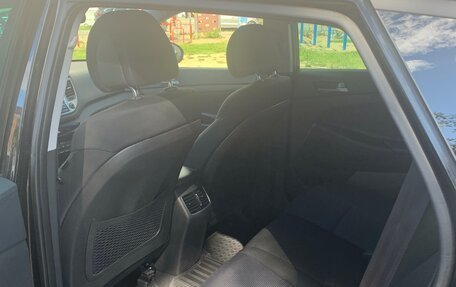 Hyundai Tucson III, 2016 год, 2 050 000 рублей, 7 фотография