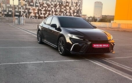 Toyota Camry, 2024 год, 3 920 000 рублей, 13 фотография