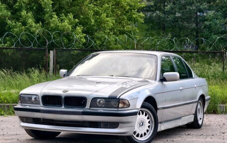 BMW 7 серия, 1995 год, 600 000 рублей, 1 фотография