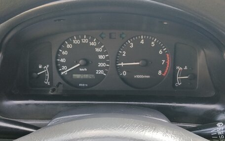 Toyota Corolla, 2000 год, 230 000 рублей, 13 фотография