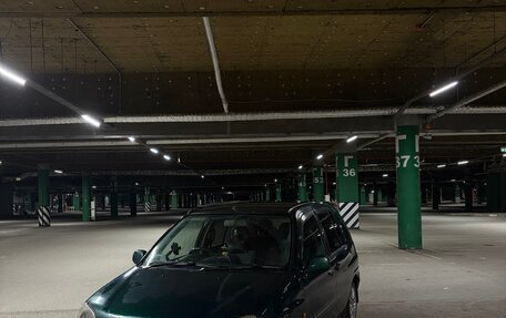 Toyota Raum I, 2000 год, 320 000 рублей, 4 фотография