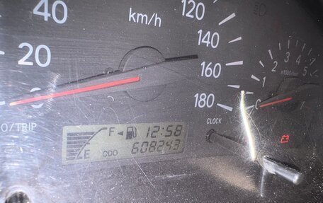 Toyota Raum I, 2000 год, 320 000 рублей, 11 фотография