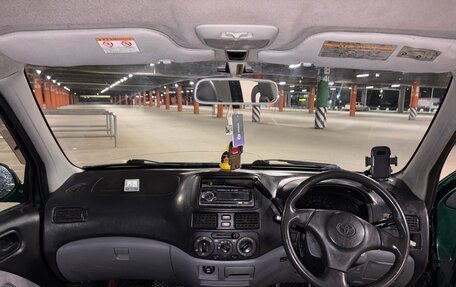 Toyota Raum I, 2000 год, 320 000 рублей, 16 фотография