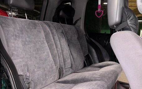 Toyota Raum I, 2000 год, 320 000 рублей, 12 фотография