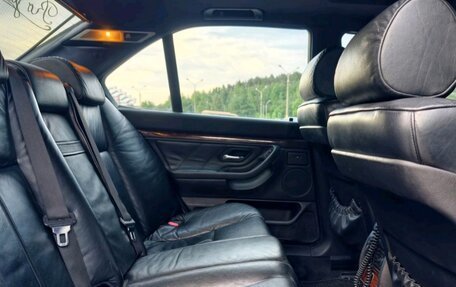 BMW 7 серия, 1995 год, 600 000 рублей, 8 фотография