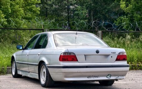 BMW 7 серия, 1995 год, 600 000 рублей, 13 фотография