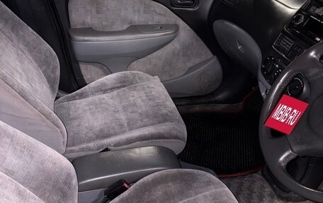 Toyota Raum I, 2000 год, 320 000 рублей, 17 фотография