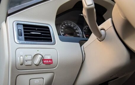 Volvo XC70 II рестайлинг, 2008 год, 1 290 000 рублей, 22 фотография